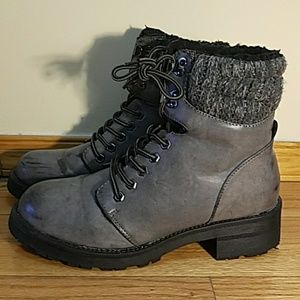 Grey boots